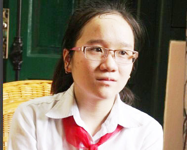 Phạm Thùy Linh, học sinh lớp 8D
