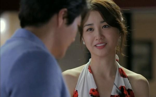 Tôi làm điều này trong ngày dạm ngõ khiến họ nhà trai tím mặt, đập bàn đòi hủy hôn ảnh 2 ho nha trai tim mat, dap ban doi huy hon chi vi toi lam dieu nay trong ngay dam ngo - 2