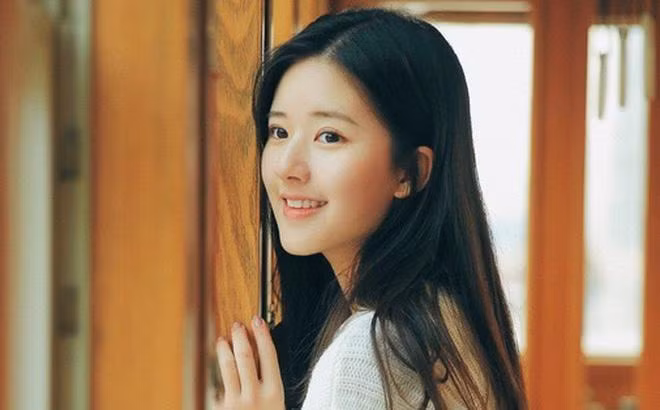 vo mat 3 nam con gai van luon noi me o duoi gam giuong va su that nhoi long - 1