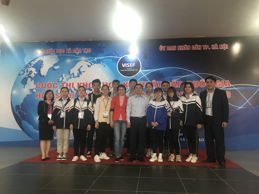 Các thành viên trong đoàn dự thi của tỉnh Điện Biên