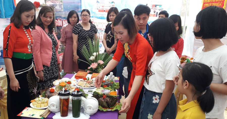 Cơ hội để thầy, trò các trường thể hiện khả năng nữ công