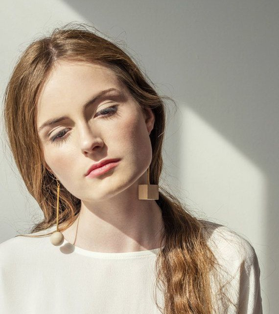 5 bí kíp phối đồ của nhà thiết kế giúp chị em thời thượng, sang chảnh trong tích tắc ảnh 10 5 bí kíp phối đồ của nhà thiết kế giúp chị em thời thượng, sang chảnh trong tích tắc ảnh 10