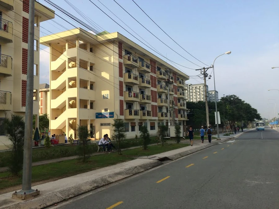 Ký túc xá ĐH Quốc gia TPHCM nói không với khói thuốc