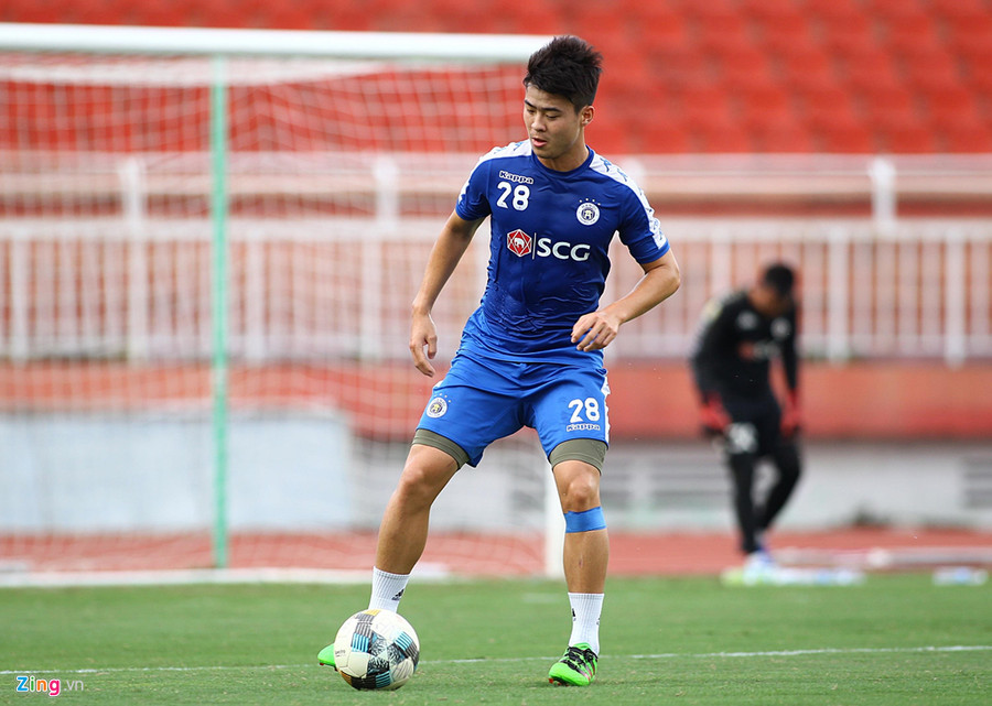 Duy Mạnh và đồng đội đã bị CLB TP.HCM nới rộng khoảng cách lên thành 3 điểm. Không thắng Sài Gòn ở vòng 17, CLB Hà Nội sẽ đụng chính đội đang dẫn đầu bảng ở ngay vòng 18. Duy Mạnh và đồng đội đã bị CLB TP.HCM nới rộng khoảng cách lên thành 3 điểm. Không thắng Sài Gòn ở vòng 17, CLB Hà Nội sẽ đụng chính đội đang dẫn đầu bảng ở ngay vòng 18.