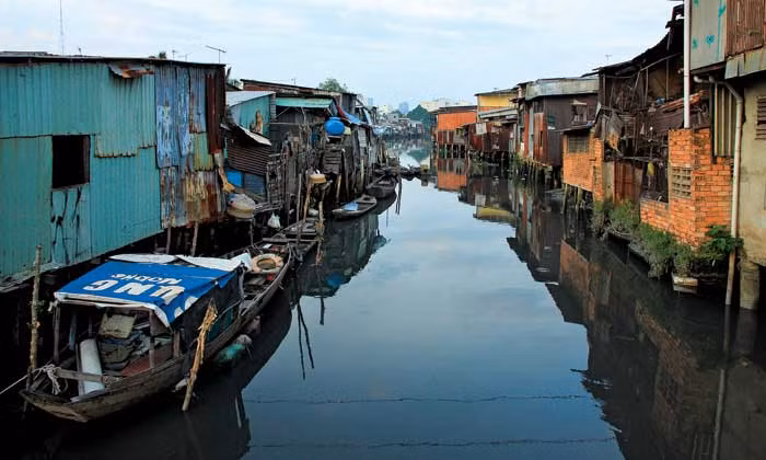 Trong 5 năm qua việc di dời nhà ven kênh rạch tại TPHCM còn chậm.