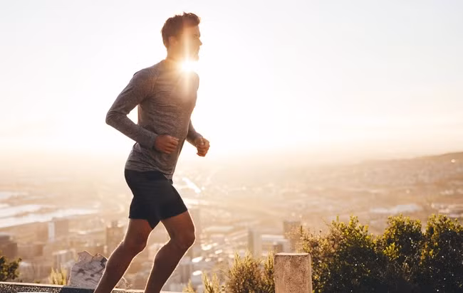 Tập thể dục giúp bạn cảm thấy sáng tạo và làm việc hiệu quả hơn sau đó. (Ảnh: ITN). Tập thể dục giúp bạn cảm thấy sáng tạo và làm việc hiệu quả hơn sau đó. (Ảnh: ITN).