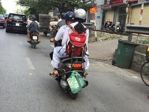 Giải pháp nhanh khi biển số bỗng rơi. Giải pháp nhanh khi biển số bỗng rơi.