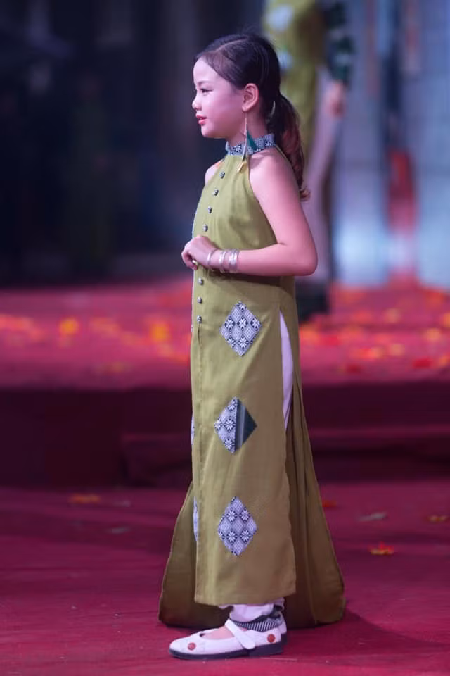 Kết nối truyền thống và hiện đại