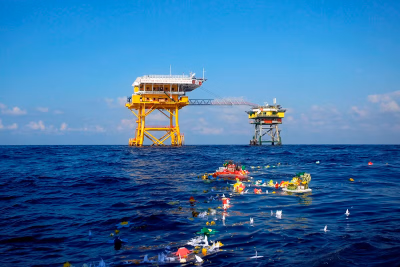 Chủ quyền biển đảo - Tác giả Trần Thành.