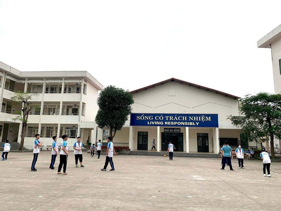 Kỳ thi tuyển sinh lớp 10 năm học 2023 – 2024, toàn tỉnh Thái Nguyên có tổng số thí sinh đăng ký dự thi là 16.323 học sinh. Kỳ thi tuyển sinh lớp 10 năm học 2023 – 2024, toàn tỉnh Thái Nguyên có tổng số thí sinh đăng ký dự thi là 16.323 học sinh.