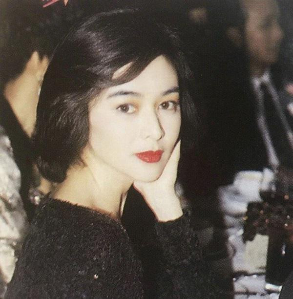 Nỗi tủi nhục lấy chồng giàu của mỹ nhân đẹp nhất Hong Kong được Lưu Đức Hoa tỏ tình ảnh 5 my nhan dep nhat hong kong duoc luu duc hoa to tinh va noi tui nhuc lay chong giau - 7