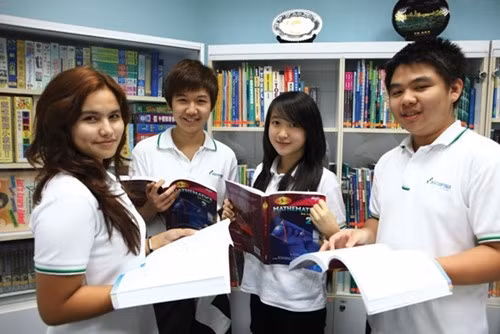 Sinh viên quốc tế học tập tại Hàn Quốc - Ảnh: Korea