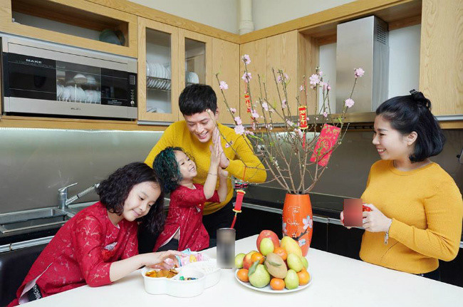 Choáng với cuộc sống giàu sang và thú chơi mô tô bạc tỷ của Hồng Đăng “Người phán xử” ảnh 14 Empty