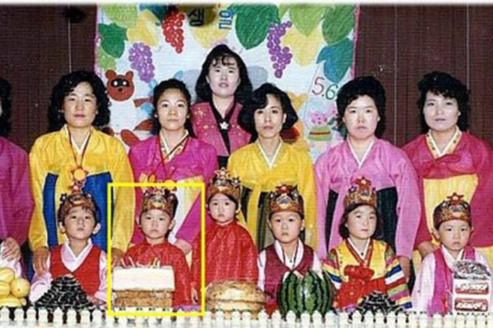 Phát sốt hình ảnh thời bé của Trấn Thành và Hari Won ảnh 3 Bà xã của Trấn Thành sở hữu gương mặt bầu bĩnh khi còn bé.