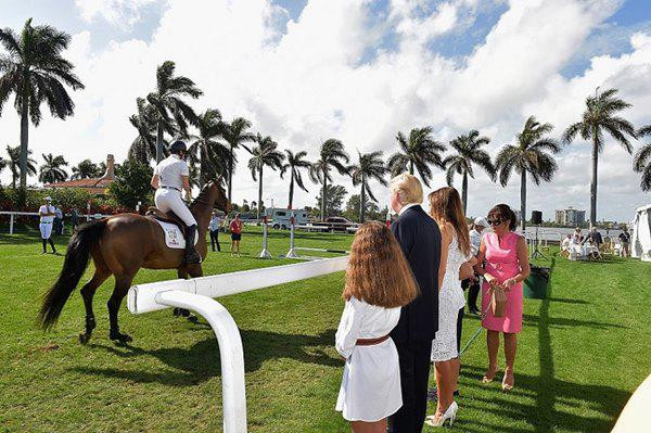 Bên trong câu lạc bộ chỉ dành cho giới siêu giàu của Tổng thống Donald Trump ảnh 4 ben trong cau lac bo chi danh cho gioi sieu giau cua tong thong my donald trump - 4