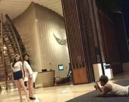 Ngã ngửa với hậu trường khủng khiếp phía sau những bức ảnh sống ảo đẹp lồng lộn của sao Hoa ngữ-10