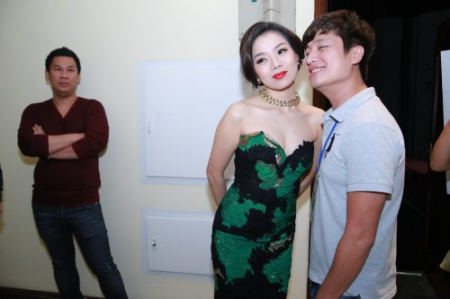 Lệ Quyên nói với ông xã: Em từng nghĩ có thể lấy cả thế giới, trừ anh ra! - Ảnh 5. Lệ Quyên nói với ông xã: Em từng nghĩ có thể lấy cả thế giới, trừ anh ra! - Ảnh 5.