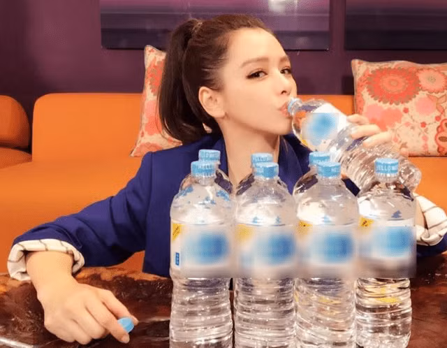 Đâu phải Triệu Vy hay Lâm Tâm Như, nhan sắc “lão hóa ngược” thành công nhất xứ Đài là người này ảnh 6