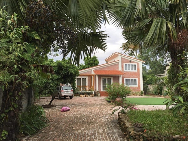 Choáng với cuộc sống giàu sang và thú chơi mô tô bạc tỷ của Hồng Đăng “Người phán xử” ảnh 15 Empty