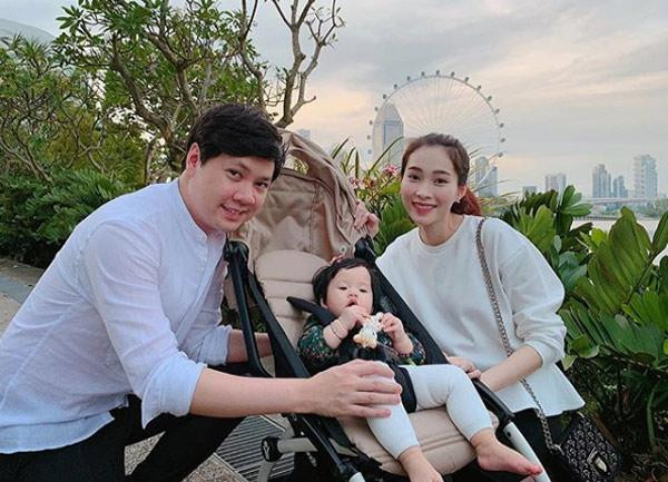 hoi tre dep &#34;van nguoi me&#34;, hoa hau 9x thua nhan lam me bim sua luon &#34;dau bu toc roi&#34; - 3