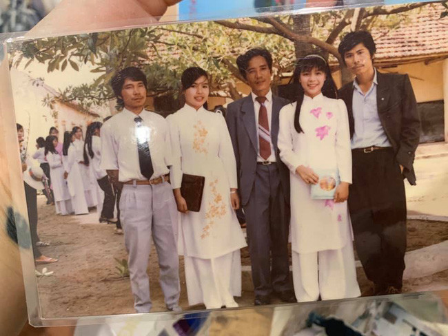 Khoe ảnh mẹ năm 19 tuổi xinh như hoa hậu, cô nàng vô tình gây thương nhớ vì nhan sắc cực phẩm - Ảnh 7. Khoe ảnh mẹ năm 19 tuổi xinh như hoa hậu, cô nàng vô tình gây thương nhớ vì nhan sắc cực phẩm - Ảnh 7.