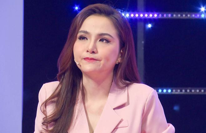 hoa hau diem huong nuc no noi loi xin loi sau 4 nam bi me ruot &#34;tu mat&#34; - 5