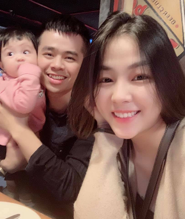 Khoe ảnh mẹ năm 19 tuổi xinh như hoa hậu, cô nàng vô tình gây thương nhớ vì nhan sắc cực phẩm - Ảnh 13. Khoe ảnh mẹ năm 19 tuổi xinh như hoa hậu, cô nàng vô tình gây thương nhớ vì nhan sắc cực phẩm - Ảnh 13.