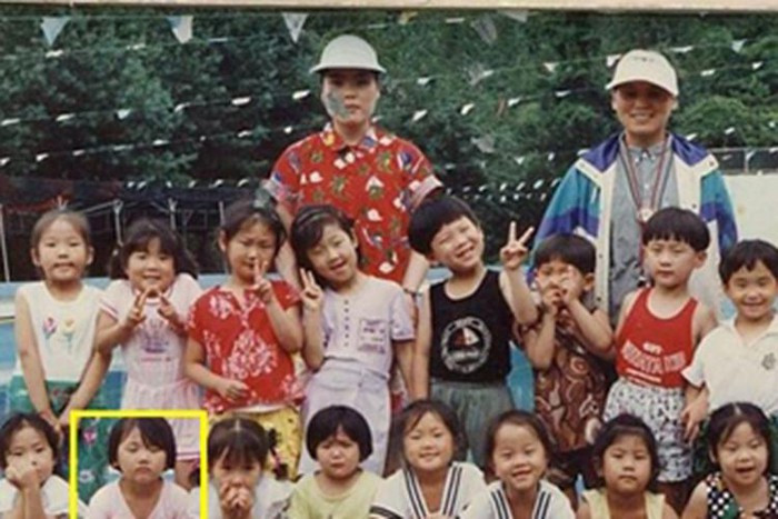 Phát sốt hình ảnh thời bé của Trấn Thành và Hari Won ảnh 2 Hari Won sinh năm 1985, mang hai dòng máu Việt - Hàn. Cô chào đời và sống từ nhỏ ở Hàn Quốc.