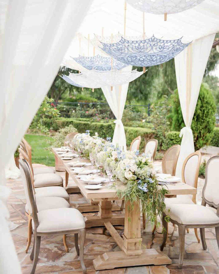 8 ý tưởng trang trí vườn đẹp mộng mơ, ngọt ngào cho ngày cưới - Ảnh 3. 8 ý tưởng trang trí vườn đẹp mộng mơ, ngọt ngào cho ngày cưới - Ảnh 3.