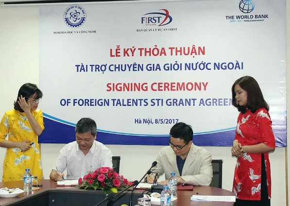 Thu hút chuyên gia KH&CN để phát triển đất nước