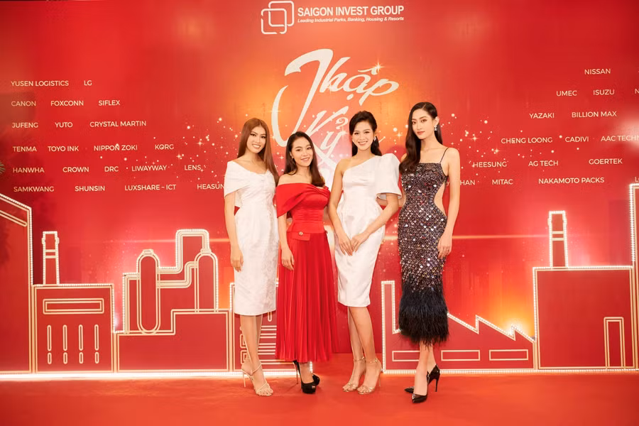 Lương Thùy Linh làm MC hội ngộ Hoa hậu Đỗ Hà, Á hậu Ngọc Thảo.