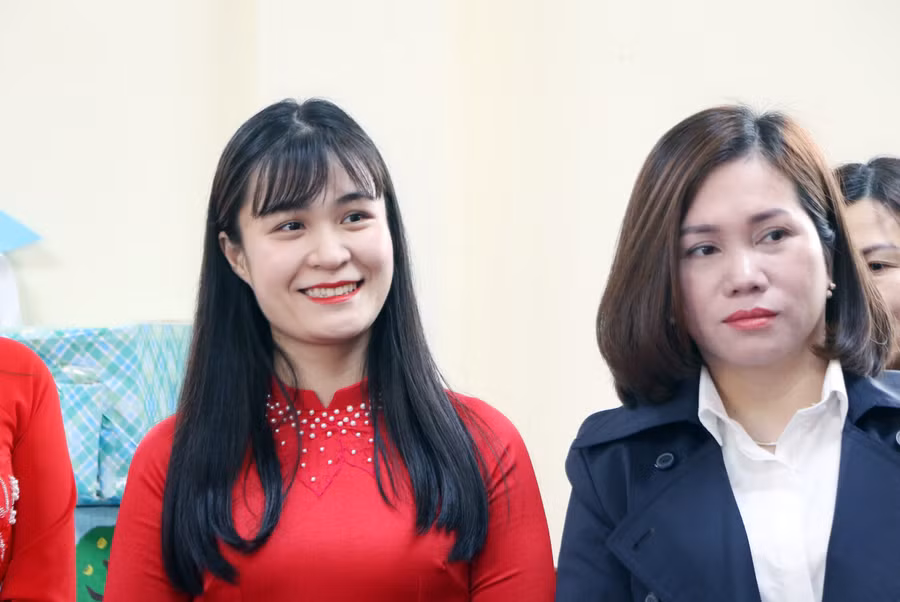 Các giáo viên như được tiếp thêm động lực, đam mê nghề nghiệp khi những sản phẩm STEM của cô trò mình được các đồng nghiệp, chuyên gia đánh giá cao.