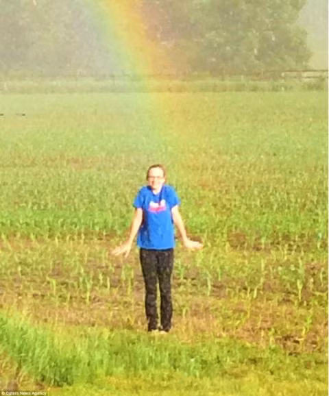 Đã tìm ra chân cầu vồng, đẹp hơn cả trong tưởng tượng của bạn