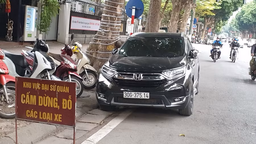  Ùn tắc giao thông ở Hà Nội: Nguyên nhân từ ý thức ảnh 12