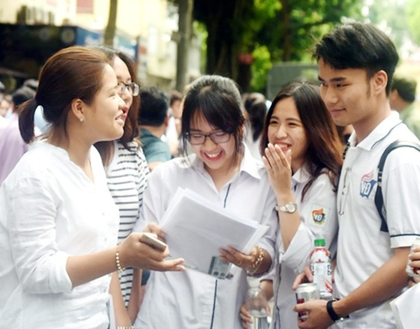 Kỳ thi THPT quốc gia đã giảm thiểu tối đa chi phí của xã hội và tạo thuận lợi cho thí sinh