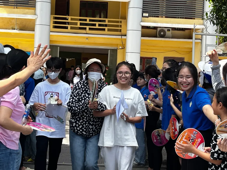 Hội đồng chấm thi ở các trường tại Thanh Hoá đã hoàn tất việc chấm điểm và lên điểm thi.