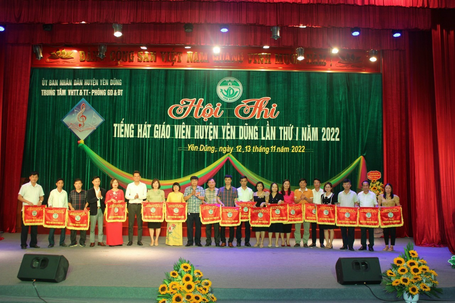 Các đơn vị nhận giải toàn đoàn Các đơn vị nhận giải toàn đoàn