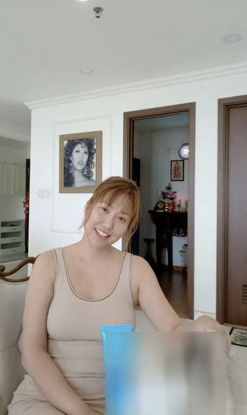 Có ai nhận ra đây chính là Phi Thanh Vân? ảnh 2 Có ai nhận ra đây chính là Phi Thanh Vân? ảnh 2