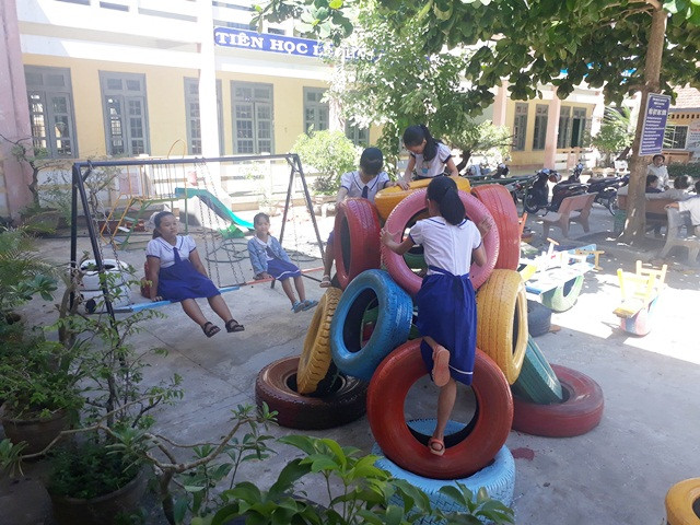 Mang đến cho trẻ thơ sân chơi, nụ cười hạnh phúc