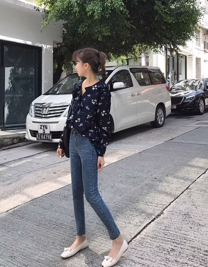 cham ngo 40, le quyen van an dut gai xuan thi voi loat kieu phoi do cung quan jeans - 10