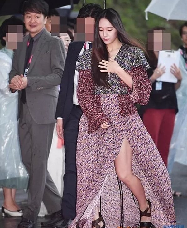 4 thói quen diện đồ khiến chị em thêm diêm dúa ảnh 3 tuong la dep nhung nguoc lai, day la 4 thoi quen dien do khien chi em them diem dua - 4