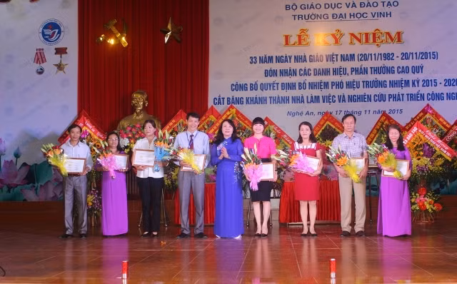 Đại học Vinh nhận bổ nhiệm Phó Hiệu trưởng và nhiều danh hiệu cao quý