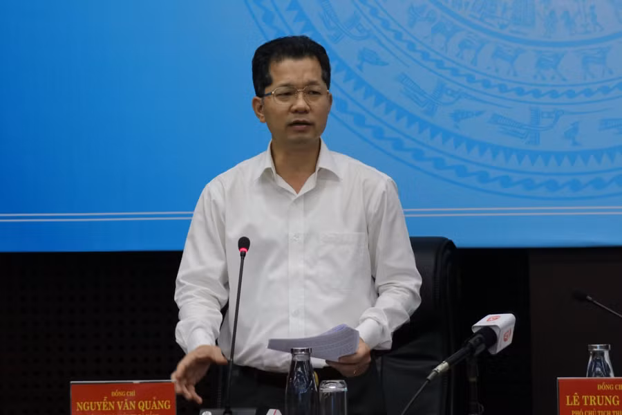 Ông Nguyễn Văn Quảng – Bí thư Thành ủy Đà Nẵng chủ trì buồi họp chiều 26/10.