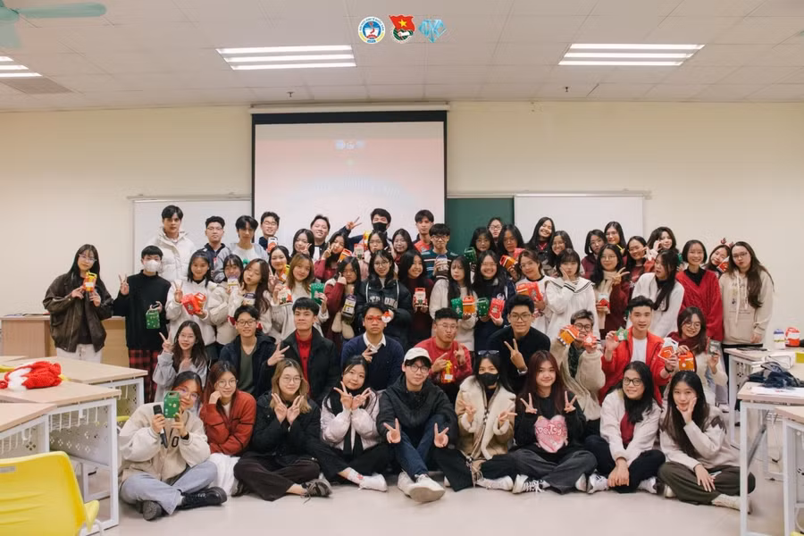 Sinh viên theo học chương trình được tham gia các hoạt động ngoại khóa, định hướng nghề nghiệp tương lai Sinh viên theo học chương trình được tham gia các hoạt động ngoại khóa, định hướng nghề nghiệp tương lai