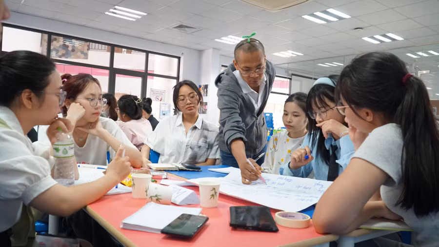 Thực hành truyền thông dự án gia đình với cô Long truyền thông