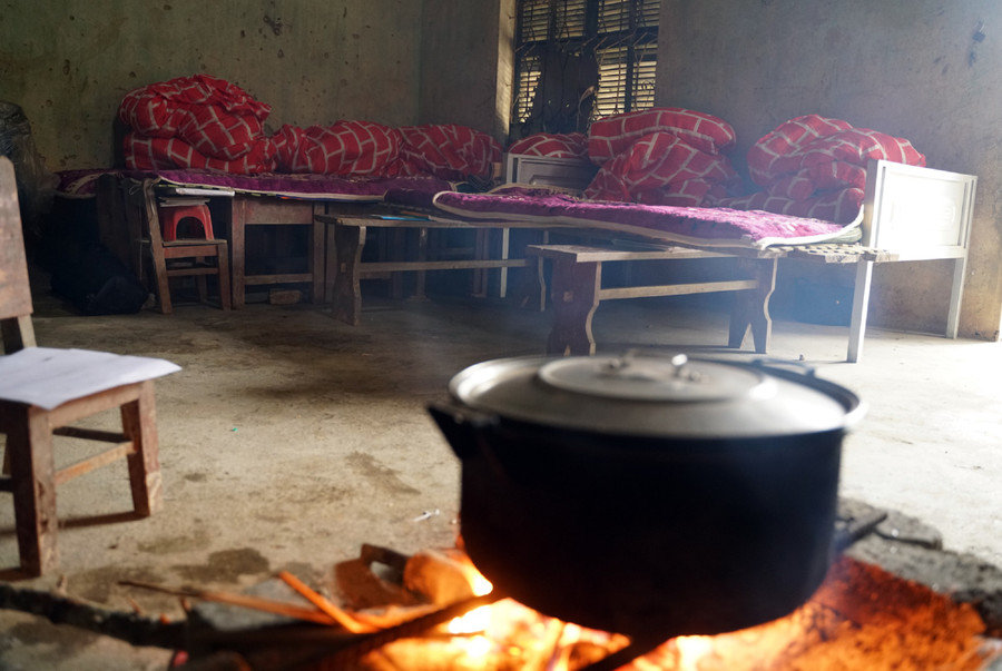 "Giấc mơ trưa” đơn sơ, xập xệ của các con "Giấc mơ trưa” đơn sơ, xập xệ của các con