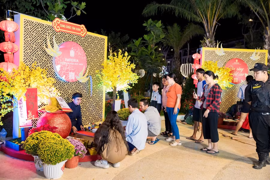 Ở mỗi cuối tuần tại Đại lộ phố 3/2, nhiều hoạt động hấp dẫn đón xuân đã được tổ chức