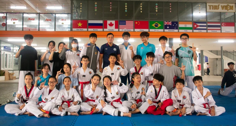 Đội tuyển Taekwondo Trường THPT&THCS Lê Lợi. Ảnh: Lê Quang Phúc