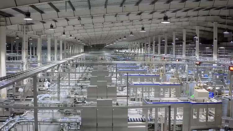 Tại các nhà máy của Vinamilk, 86,8% năng lượng từ nhiên liệu hóa thạch được thay thế bằng năng lượng xanh.