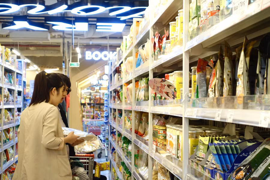 Hàng hoá đa dạng, giá thành hợp lý